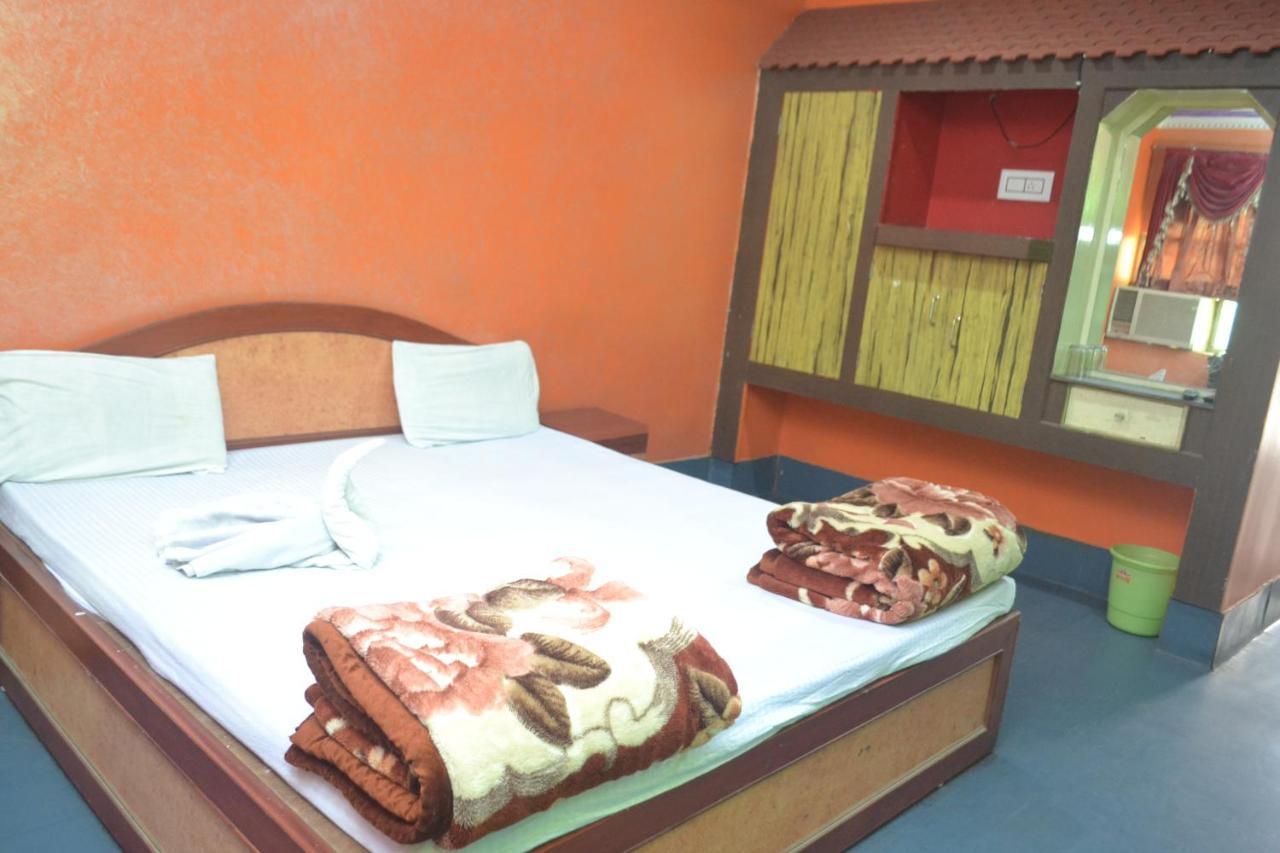 Hotel Golden Palace Kendrapara Exterior foto